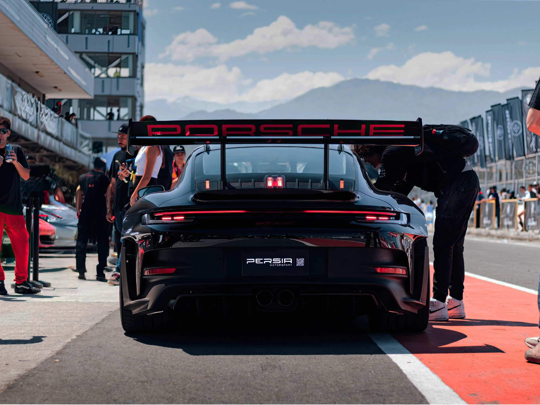 Persia Motorsport – Branding & Stationery